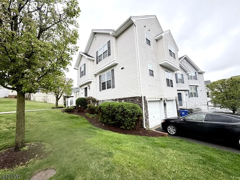 Building Photo - 162 Sowers Dr