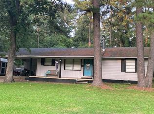 1301 S James St, Hope, AR 71801