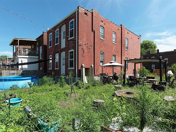 4th image of 2825 Sidney St