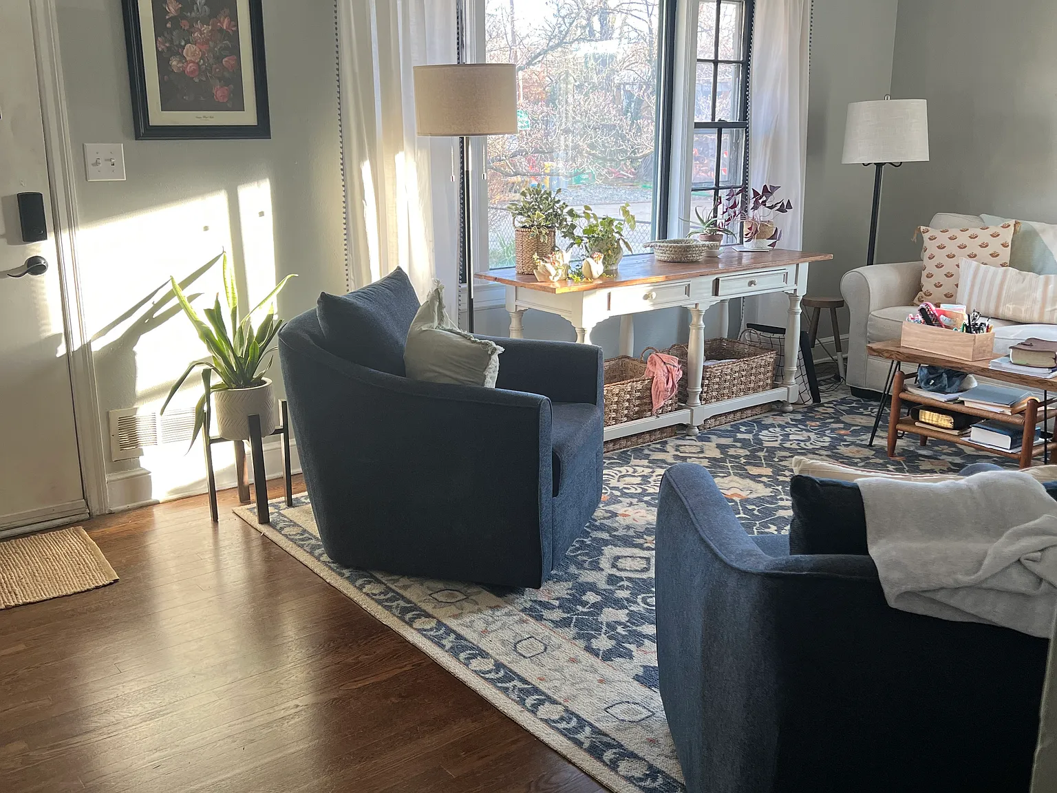 908 Winchester Ave SW — Photo 3
