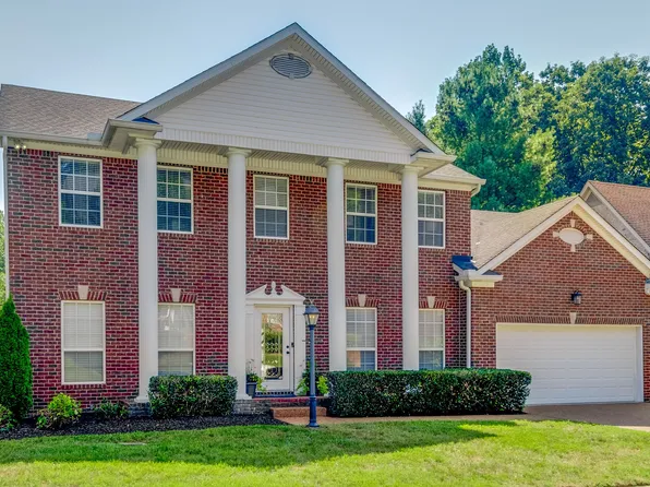 8053 Poplarwood Rd, Nashville, TN 37221
