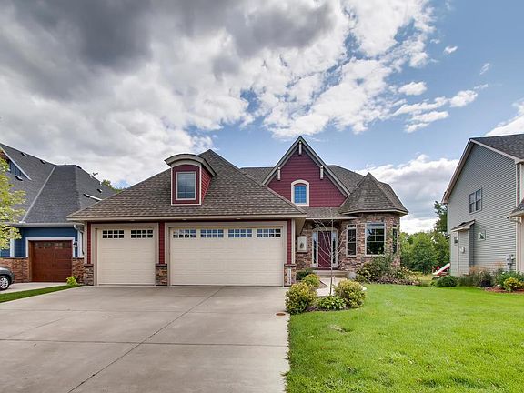 2nd image of 11639 Saint Andrews Cir