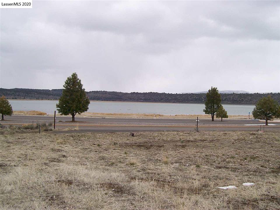 1st image of 687-760 Cherry Way
