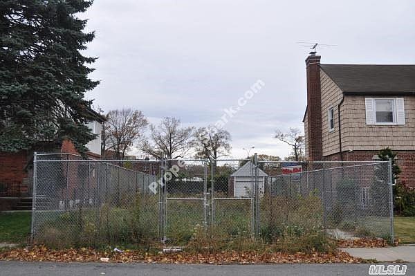 1st image of 2720 172 Street
