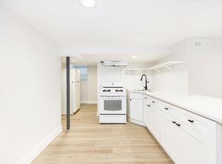 4849 W Hutchinson St #G, Chicago, IL 60641