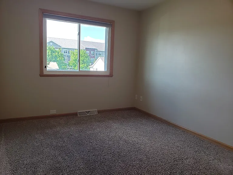 105 Llanos St #105 — Photo 14
