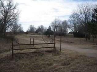 17905 W 103rd St S, Clearwater, KS 67026