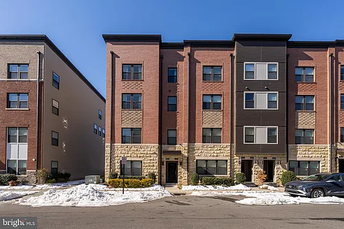 20543 Milbridge Ter Photo 1