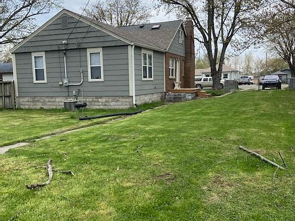 4th image of 1411 Norton Ave