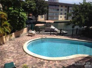 3527 Ne 168 Street #3RD FLOOR, North Miami Beach, FL 33160