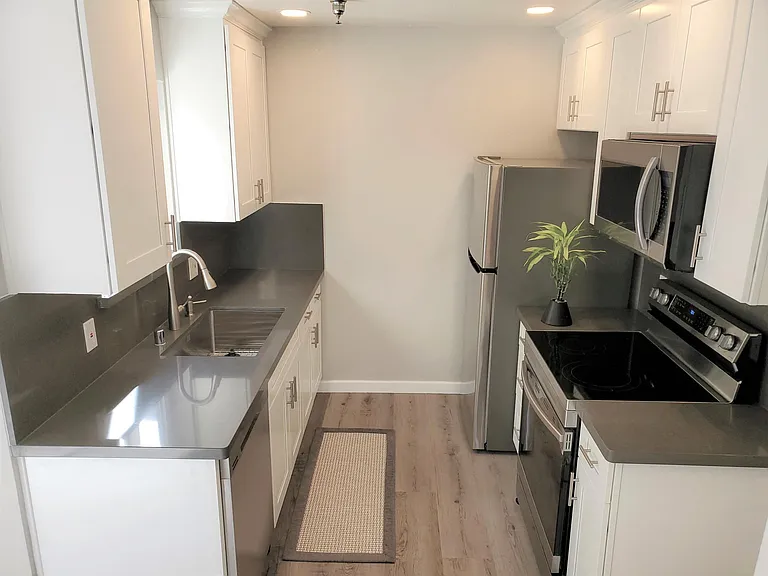 880 E Fremont Ave #327 — Photo 4