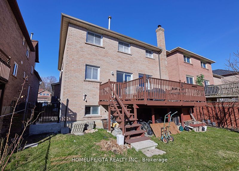 Ajax House for rent - 2 Bedrooms — photo 22