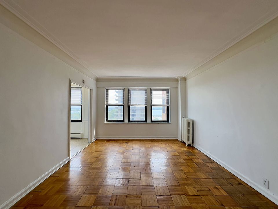 1st image of 8905 E Jefferson Ave #Ke-11e