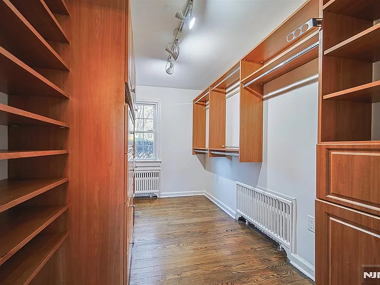 18 Lakeview Ave #181 — Photo 13