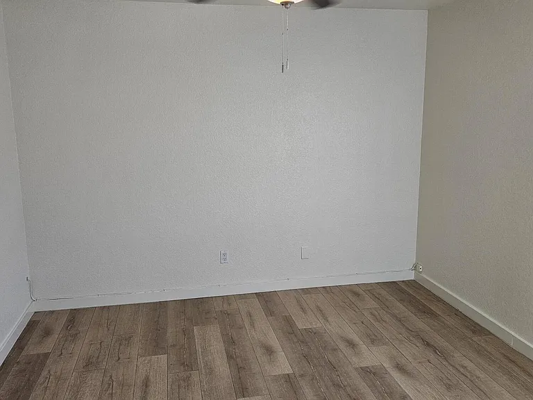 1330 E Highland Ave #2A — Photo 14