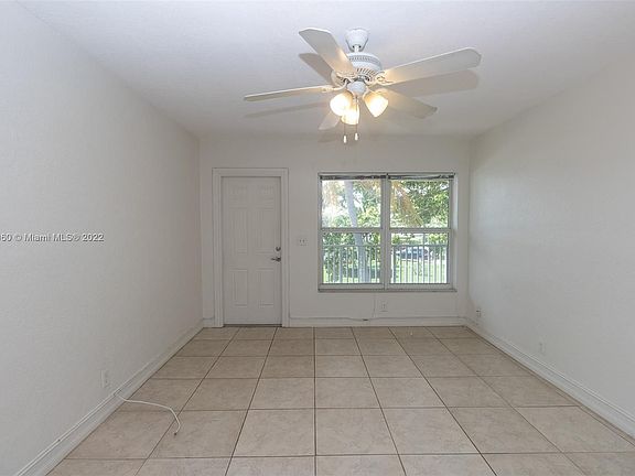 3rd image of 3260 NE 19th Ave APT 16