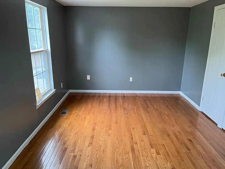 719 Woodbridge Center Way — Photo 9