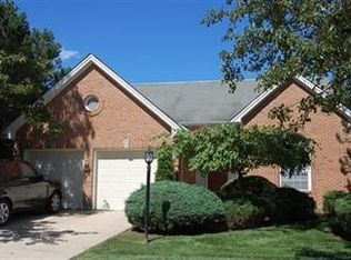6820 Wembley Cir, Centerville, OH 45459