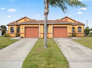 621/623 SE 14th Ter, Cape Coral, FL 33990