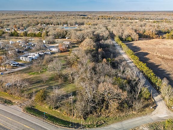 3rd image of County Road 3124