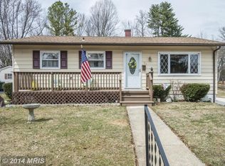 102 Oakmere Rd, Owings Mills, MD 21117