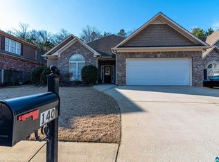 140 Cove Ln, Pelham, AL 35124