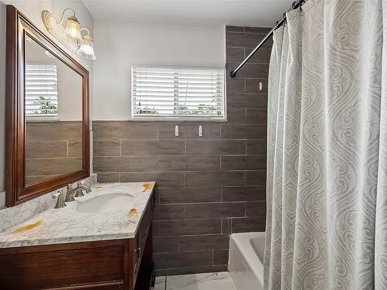 5402 Queensloch Dr — Photo 11