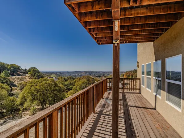 3479 Hanley Dr, Valley Springs, CA 95252