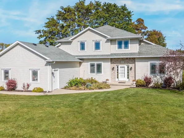 N7930 State Park Rd, Sherwood, WI 54169