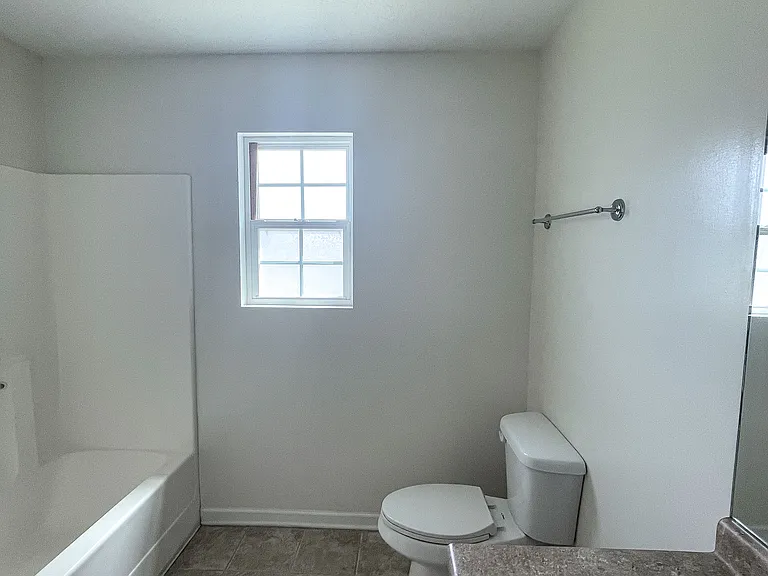 338 S Bridgeport Dr — Photo 12