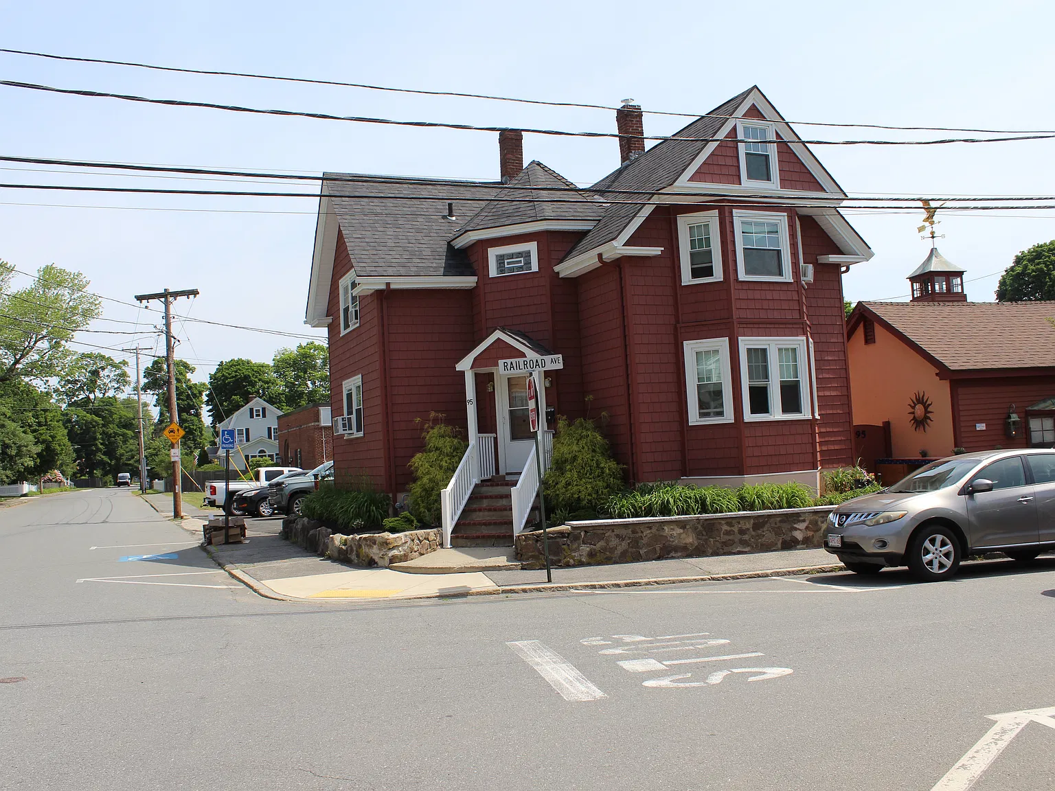 3 bed, 1500 sqft, $3,600 — Photo 1