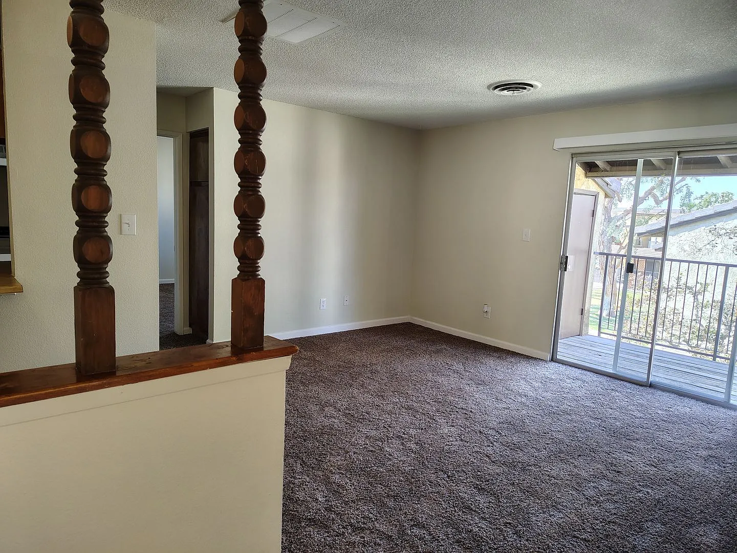 1 bed, 600 sqft, $1,040 — Photo 3
