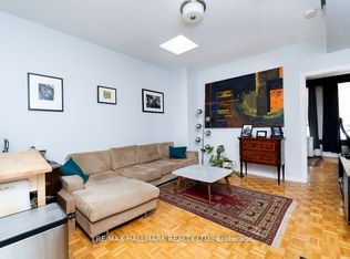 804 Queen St E #1, Toronto, ON M4M 1H7