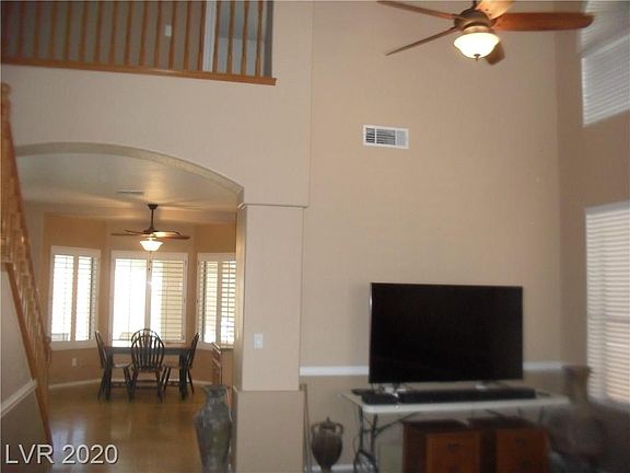5th image of 6328 Citrine Ave