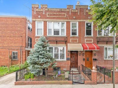 41-16 25th Ave, Astoria, NY, 11103