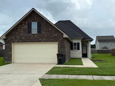 1614 W Cocodrie Dr, Gonzales, LA, 70737