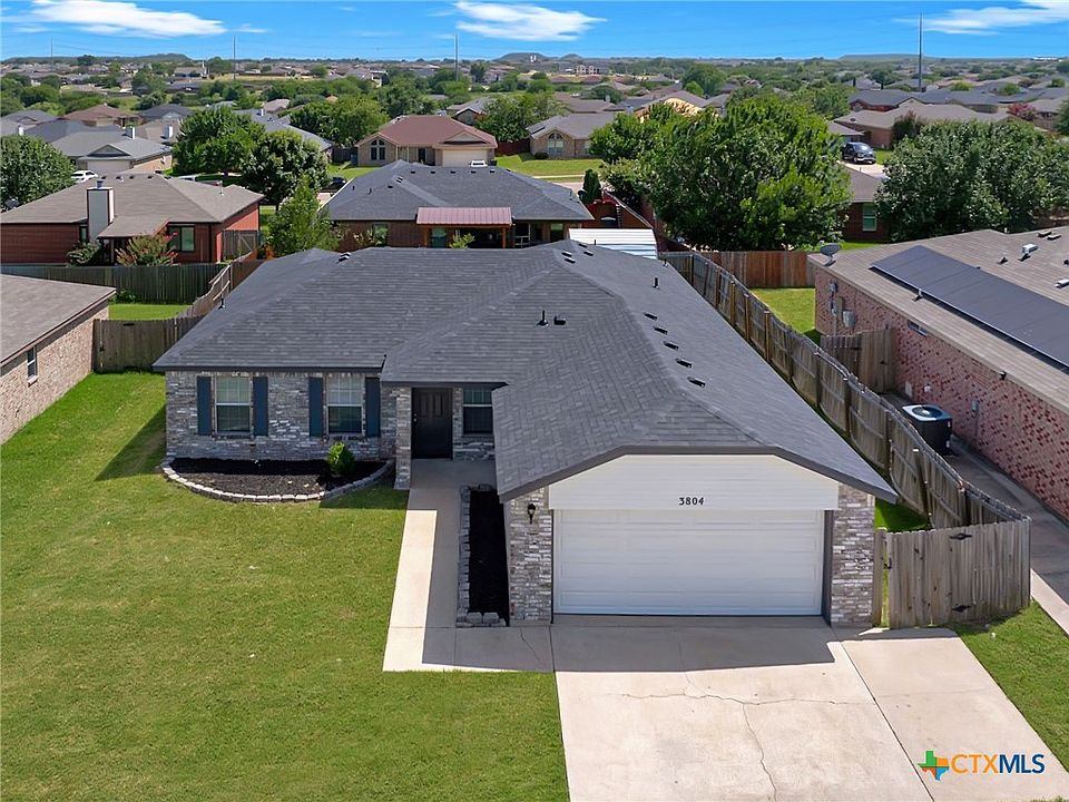 1st image of 3804 Fieldcrest Dr