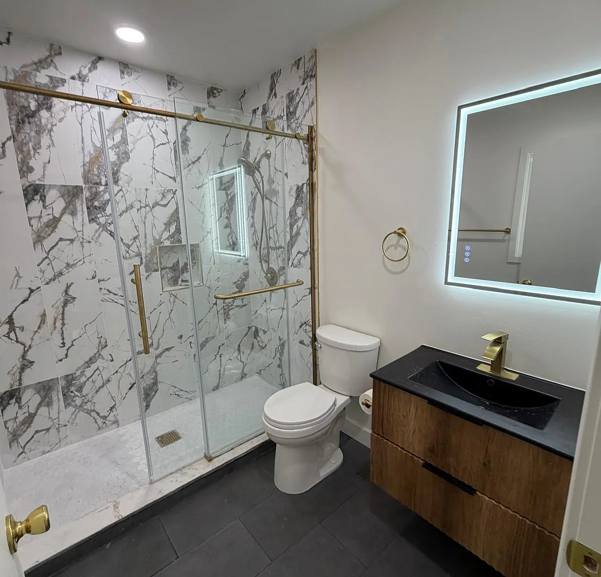 1 bed, 695 sqft, $2,195 — Photo 4