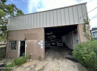 817 S 13th St, Wilmington, NC 28401
