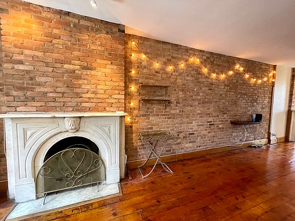 2nd image of 330B President St #2