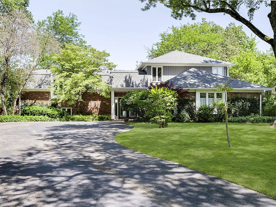 1st image of 116 Bayley Cir