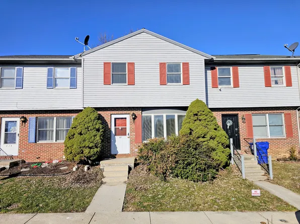 137 Millview Ct, Lebanon, PA 17042