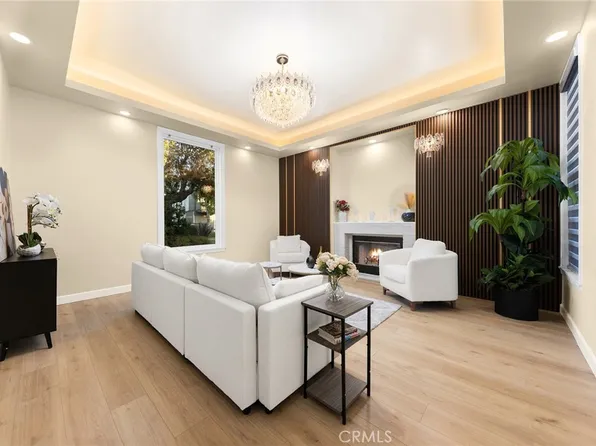 1081 Loma Ave, Long Beach, CA 90804