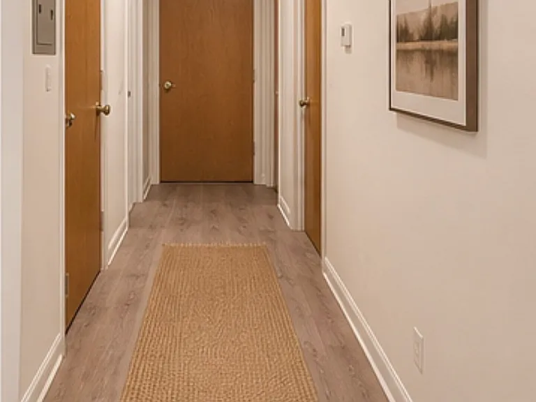 126 W Washington St #121 — Photo 10