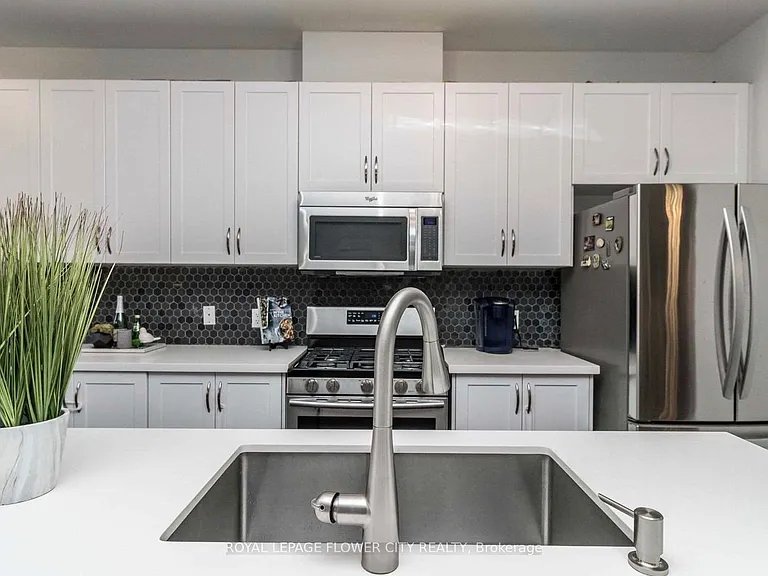 5 Zephyr Rd — Photo 9