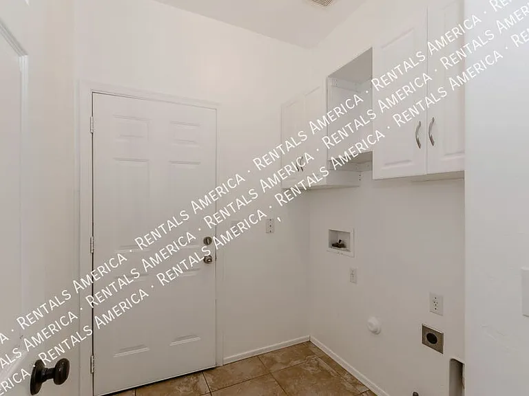 10427 E Rita Ranch Crossing Cir — Photo 19