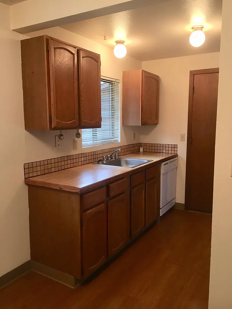 Washougal Duplex with Private Yard & Attached Garage — Photo 3