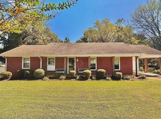 319 Wilson Dam Rd, Florence, AL 35630