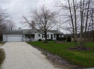 4543 Sandy Lake Rd, Ravenna, OH 44266