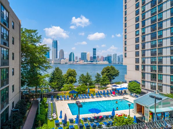 375 S End Ave APT 25L